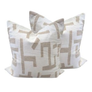 Pair Cushion White and natural antico